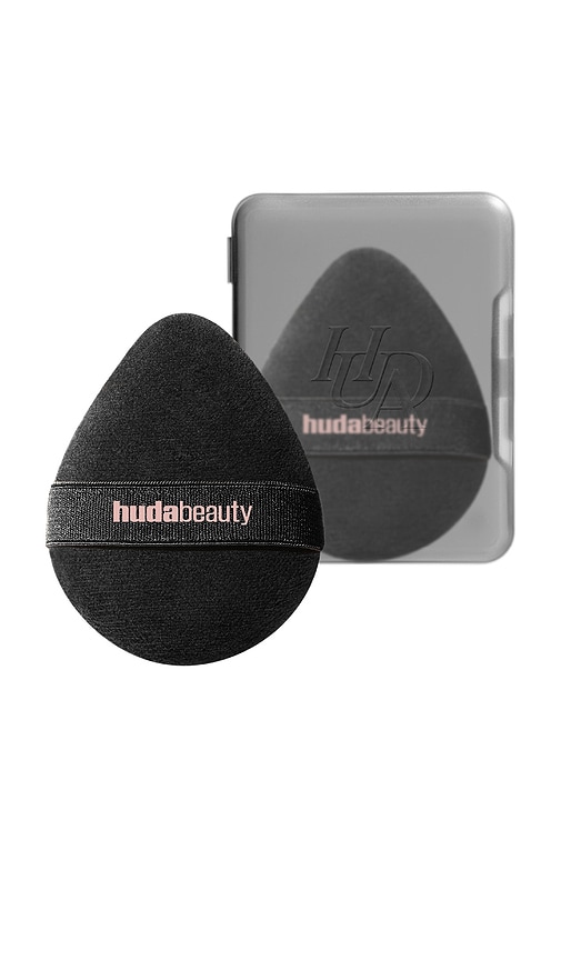 Huda Beauty Easy Bake Marshmallow Puff Sponge.