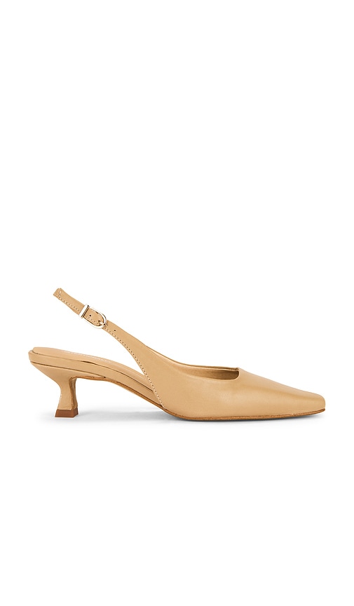 Intentionally Blank Parker Heel In Brown