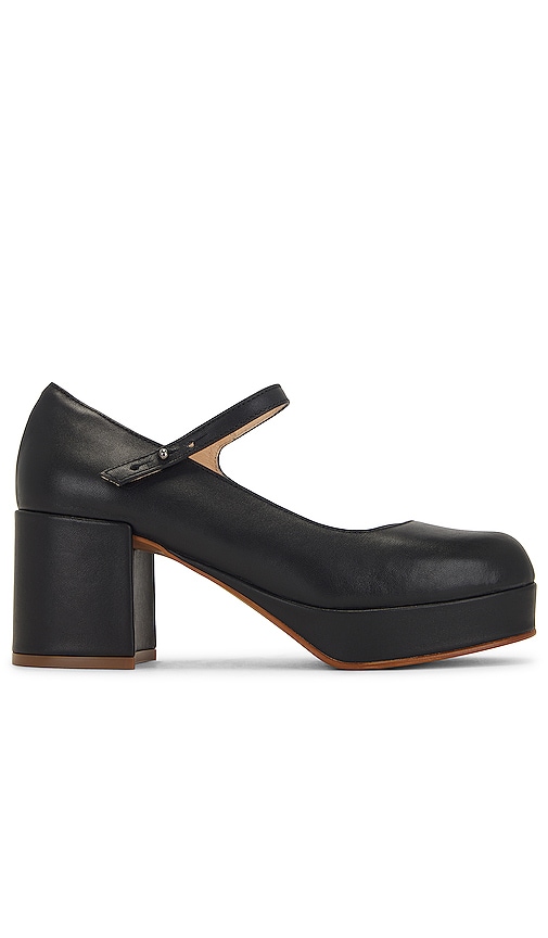 INTENTIONALLY BLANK Mika Pump in Black