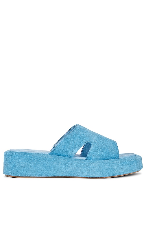 Intentionally Blank Ina Flatform In Blue