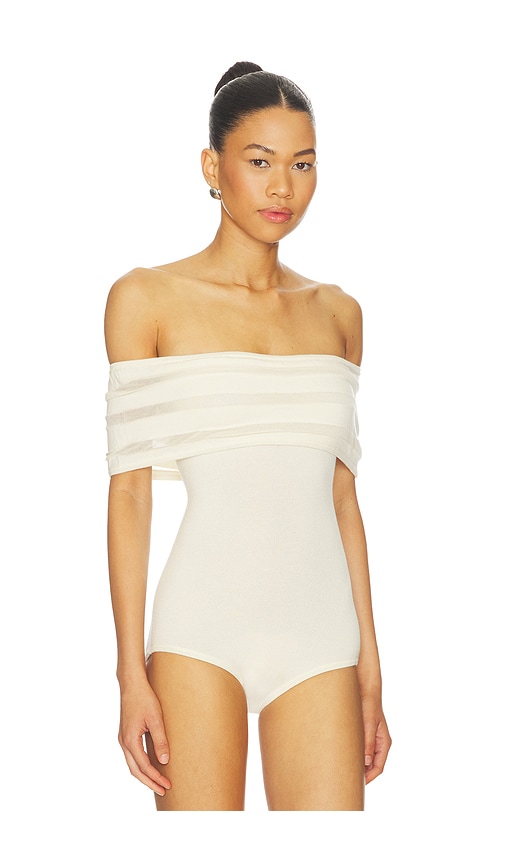  Isa Boulder Oberteil Off Shoulder In Cream. Größe Xs. Also In S, M, L. 