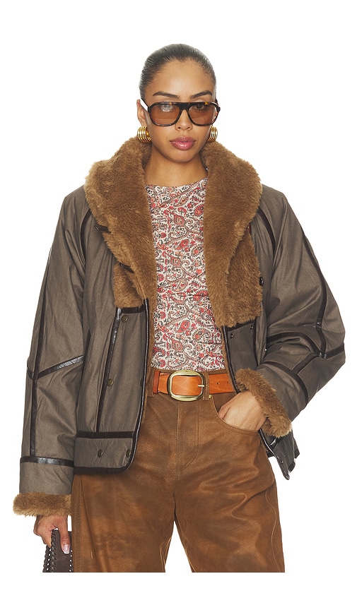 Isabel Marant Etoile MANTEAU OLINKA en Brown. Taille 42/10. Also en 38/6, 34/2, 36/4, 40/8.