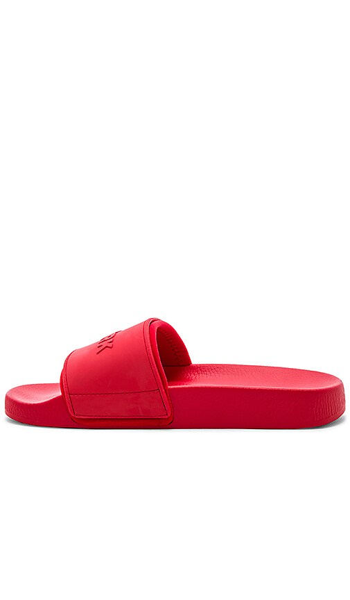 pink ivy park sliders