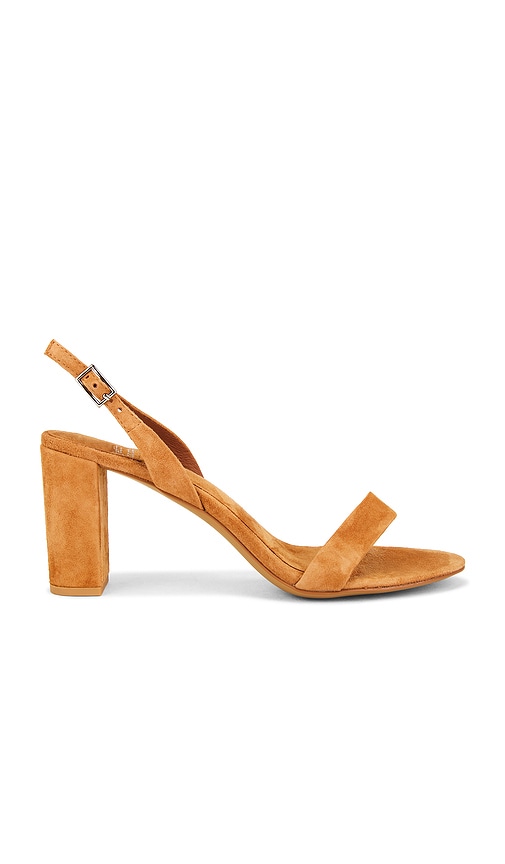 Go-To Sandal in Tan. - size 10 (also in 6, 6.5, 7, 7.5, 8, 8.5, 9, 9.5) - Jeffrey Campbell - Modalova