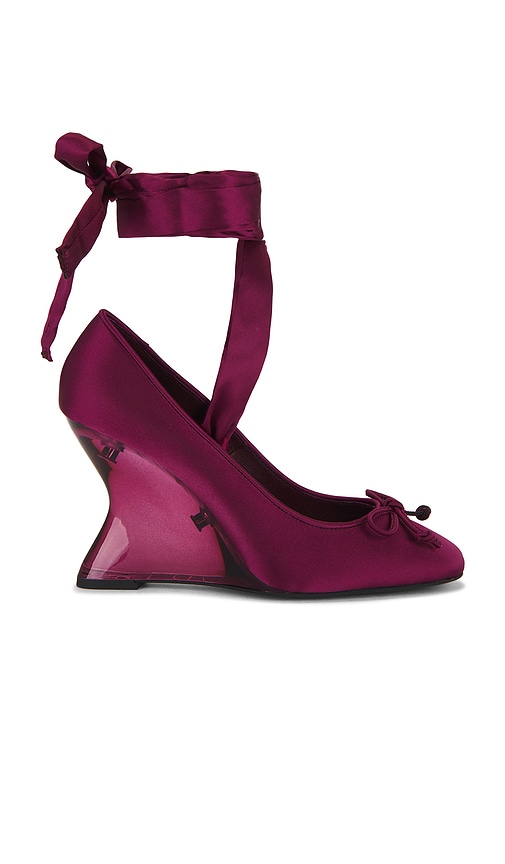 Efface Pump in Burgundy. - size 9.5 (also in 10, 6, 6.5, 7, 7.5, 8, 8.5, 9)