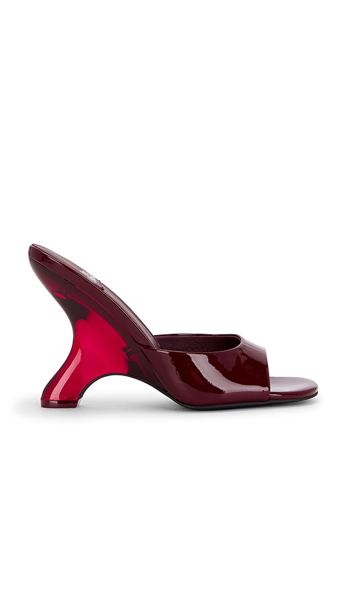 Mew-2 Sandal in Wine. - size 9.5 (also in 6, 6.5, 7, 7.5, 8, 8.5, 9)