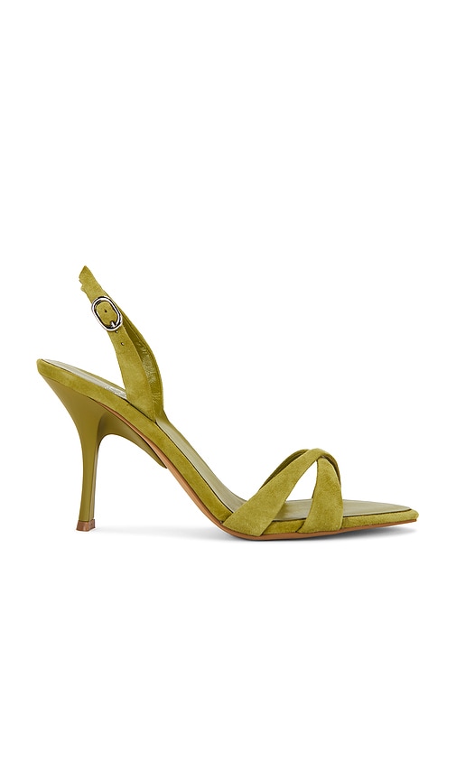 Marielle Sandal
