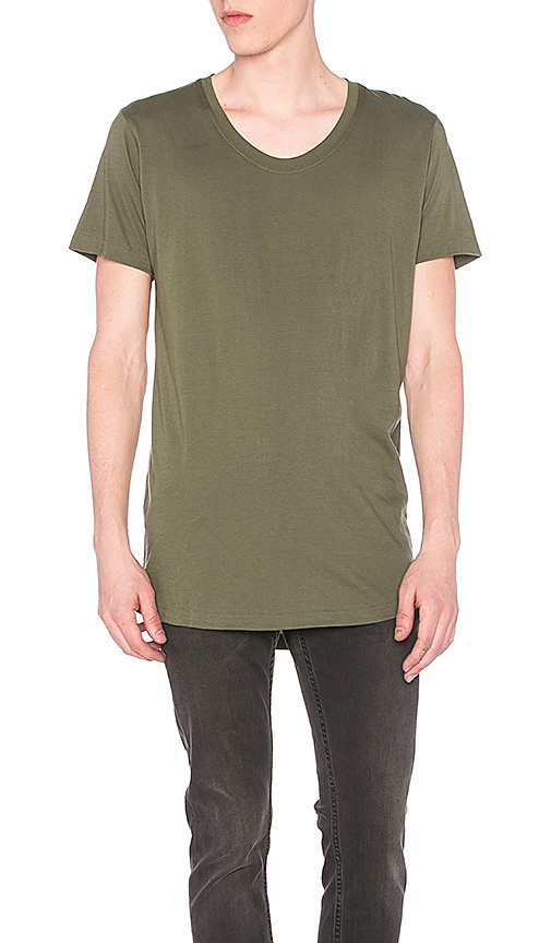CAMISETA CURVE U-NECK
