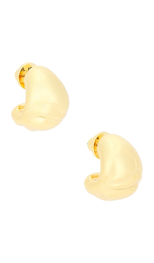 Nelle Hoops