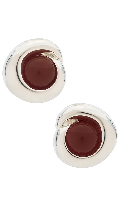 Agnes Earrings in Metallic Silver.