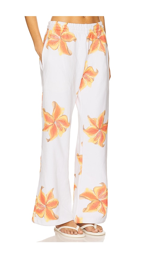 Juliet Johnstone Straight Leg Sweatpant In White