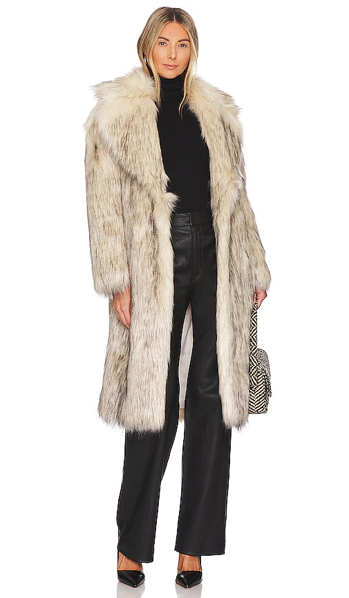 Jakke Katie Faux Fur Coat in Winter White | REVOLVE