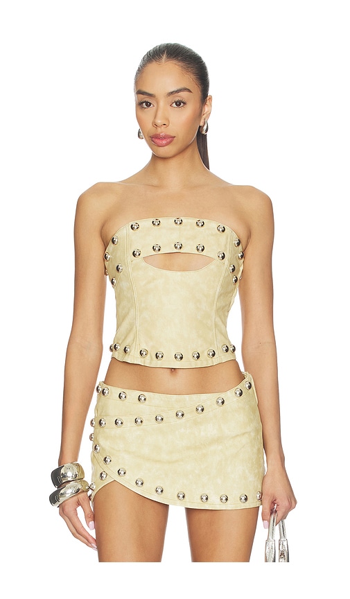 CORS&Eacute; WITH OVERSIZED STUDS