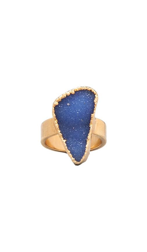 Thick Giselle Ring