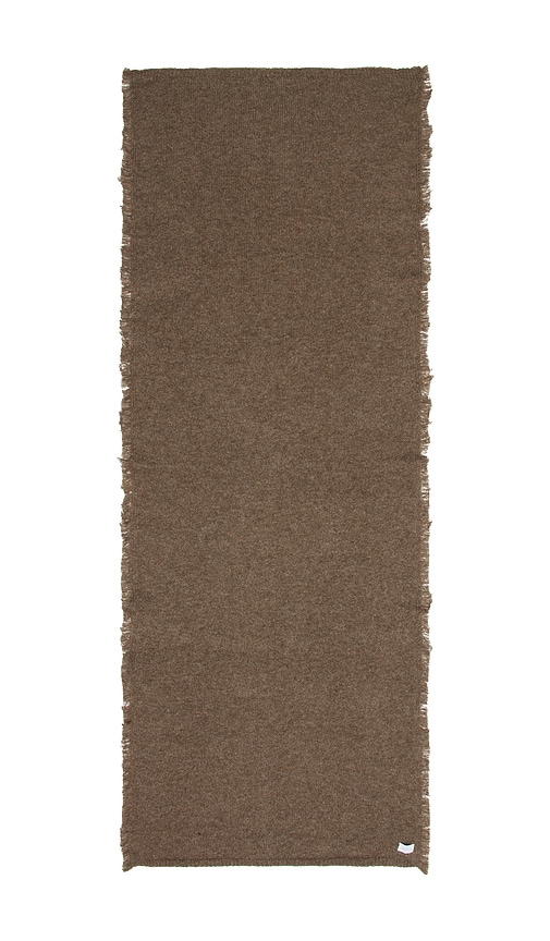  Janessa Leone Schal Blanket In Brown. 