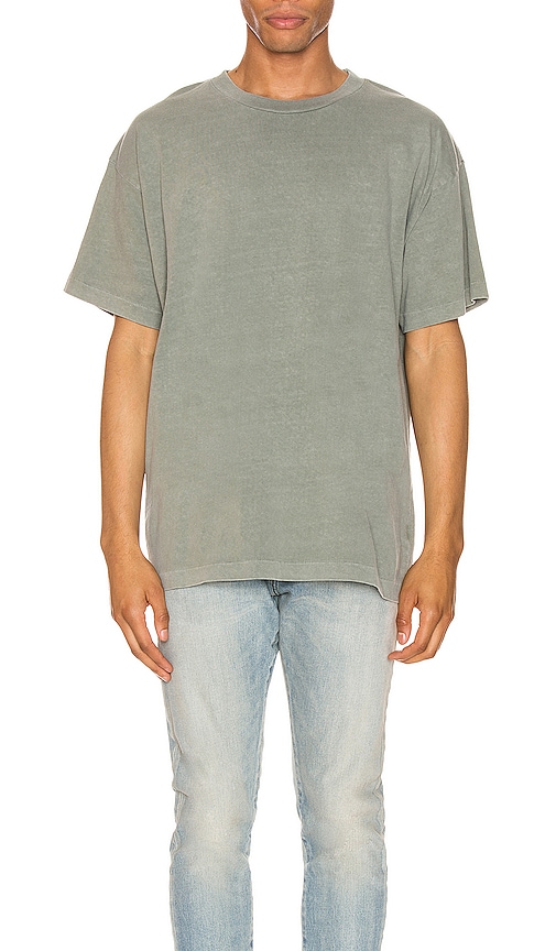 T-SHIRT UNIVERSITY