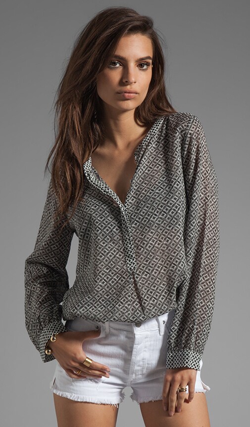 Jira Diamond Print Blouse