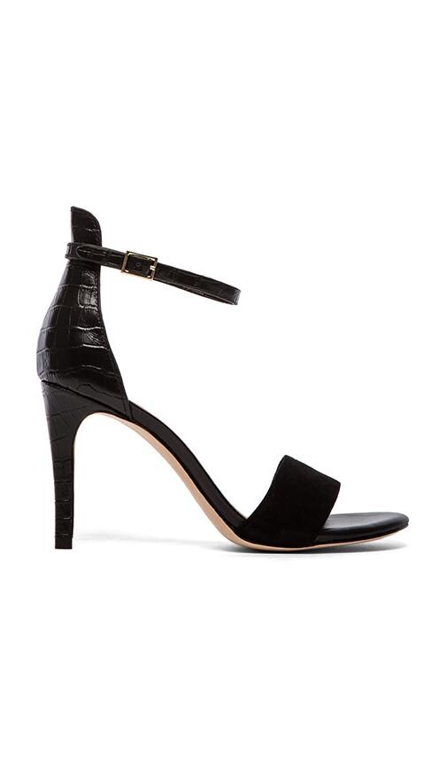 Jaclyn Sandal