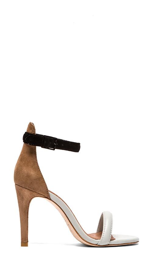 Roxie Heel