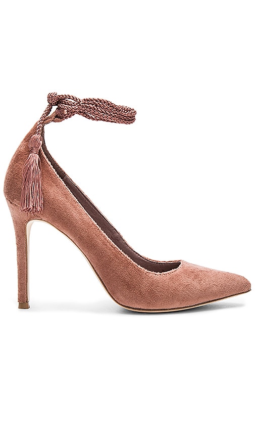 Angelynn Heel