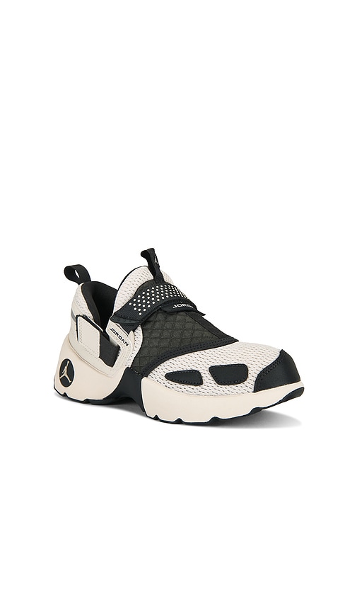 Jordan Strap Detail Quilted Sneakers In White