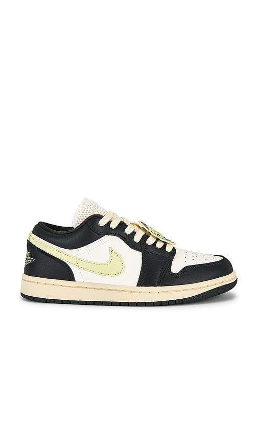 Jordan Women's Air  1 Low Se Shoes In Black