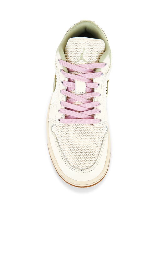 Jordan Air Jordan 1 Low SE Sneaker | Thumbnail 4 Jordan Air Jordan 1 Low SE Sneaker | Thumbnail 4
