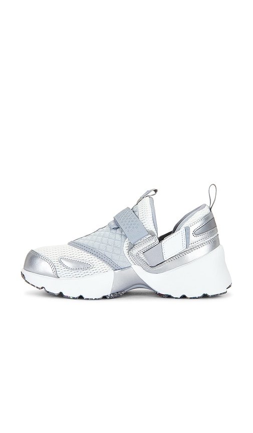 Jordan Trunner LX Sneaker | Thumbnail 5 Jordan Trunner LX Sneaker | Thumbnail 5