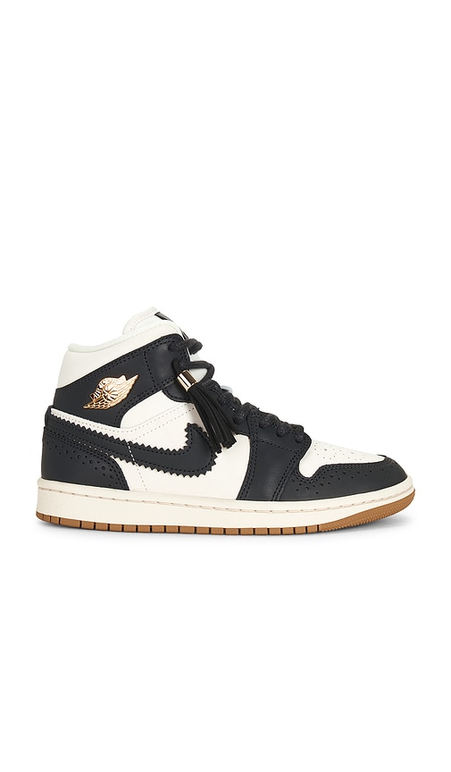 Jordan Air Jordan 1 Mid Se Sneaker in Black & White. - size 10 (also in 10.5, 11, 11.5, 5.5, 6, 6.5, 7, 7.5, 8, 8.5, 9, 9.5)