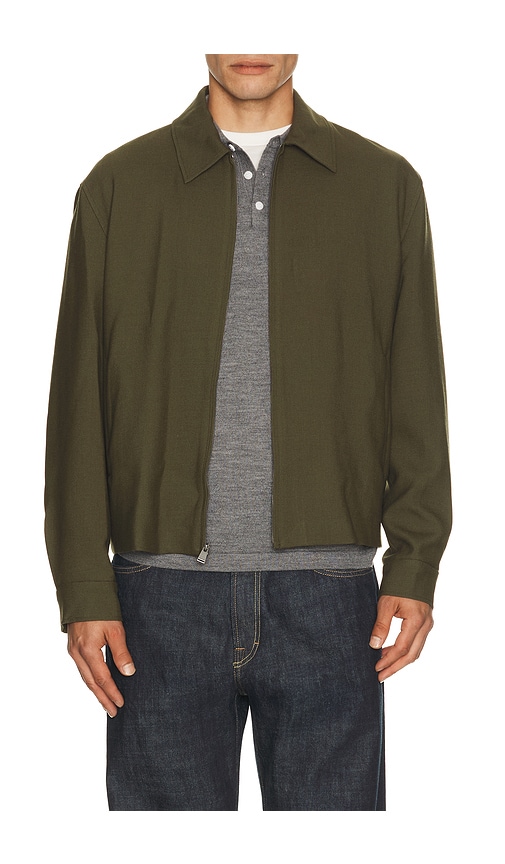 SIMKHAI BLOUSON en Olive. Taille S. Also en M, L, XL/1X, XXL/2X.