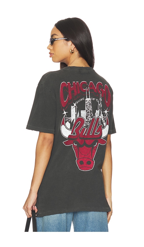 Bulls Chicago Vintage Tee in Black. - size L (also in M, S, XL/1X, XS) - Junk Food - Modalova