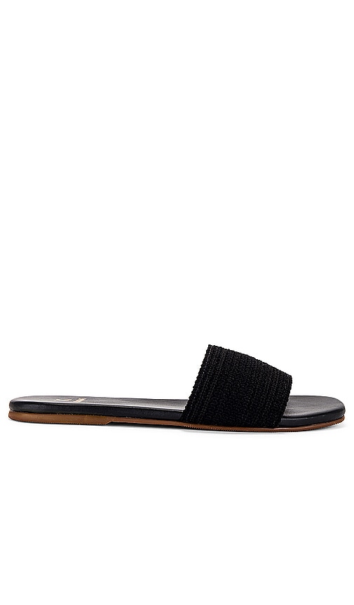 Shop Kaanas Mallow Slide Sandal In 黑色