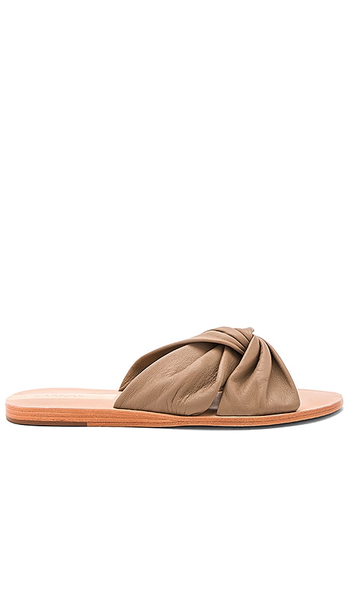 knot slide sandals