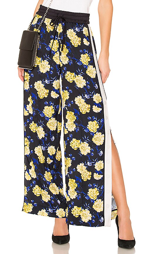 Snap Side Track Pant