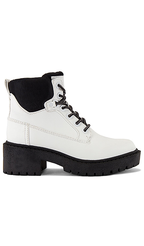 kendall kylie white boots