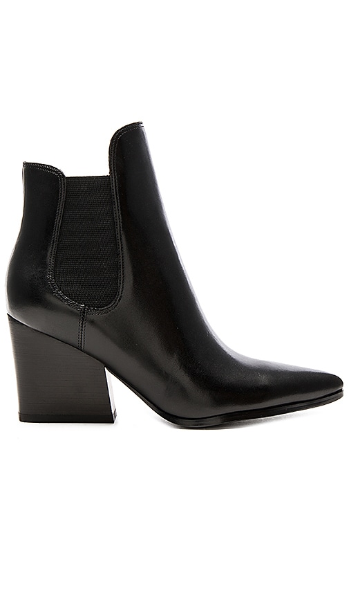 KENDALL + KYLIE Finley Bootie in Black 