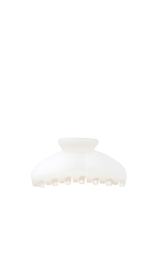 Kov Essentials Demi Clip in Pearl.