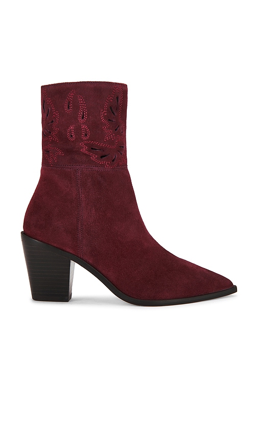 L'agence Anne Boot In Burgundy