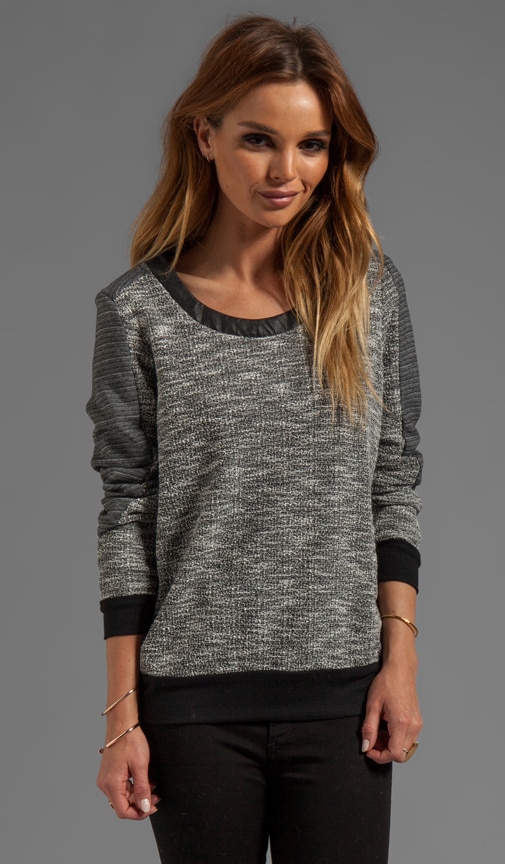 Tweed Pullover
