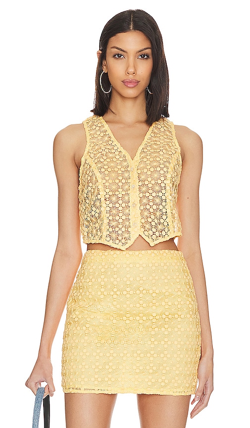 L'academie Carra Lace Waistcoat In Yellow