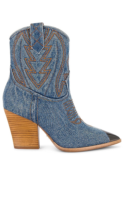 Lola Cruz Gambels Boot in Denim