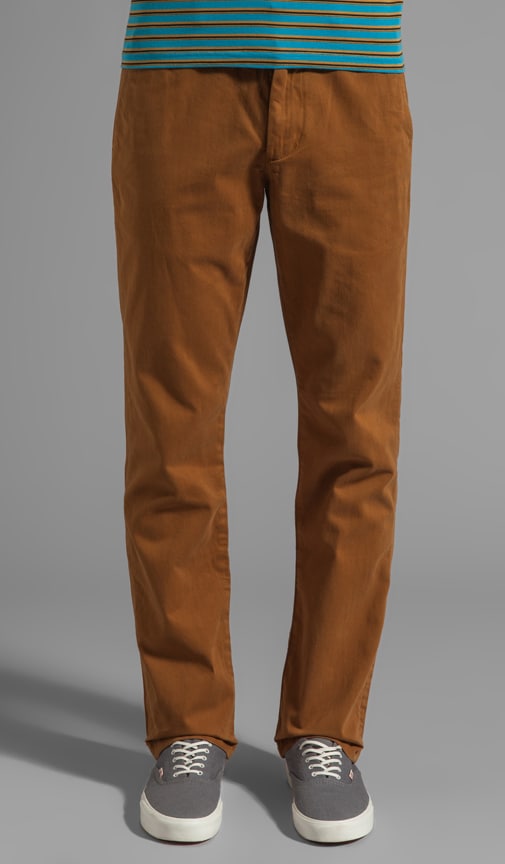 Slim Fit Chino