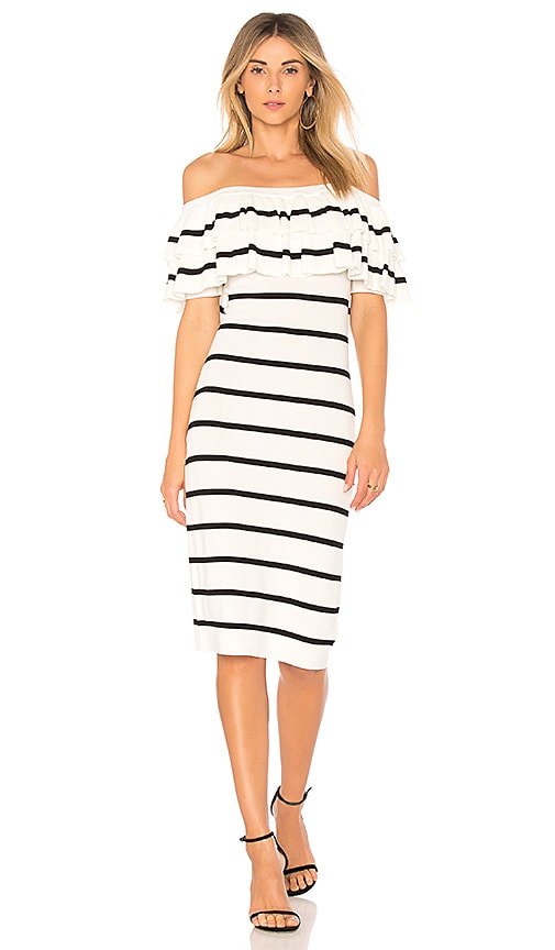ROBE COURTE