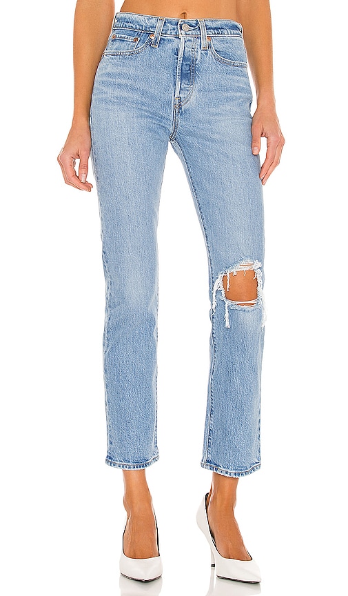 LEVI'S Wedgie Straight Ankle in Tango Fray | REVOLVE