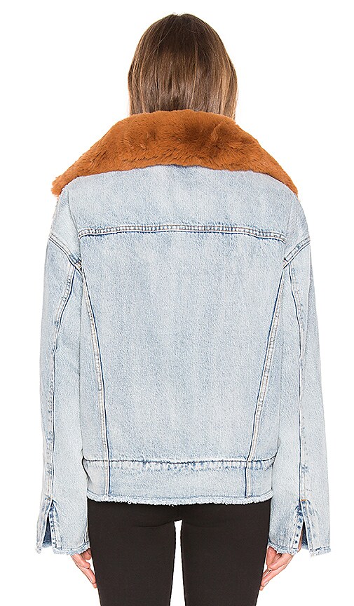 oversized sherpa trucker jacket in killing me softly