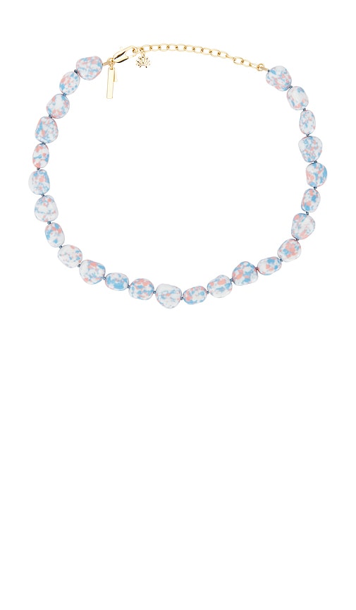 Lele Sadoughi COLLIER PLASTRON BAROQUE en Coral 134 €