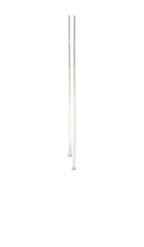  Loren Stewart Halskette In Metallic Silver. 