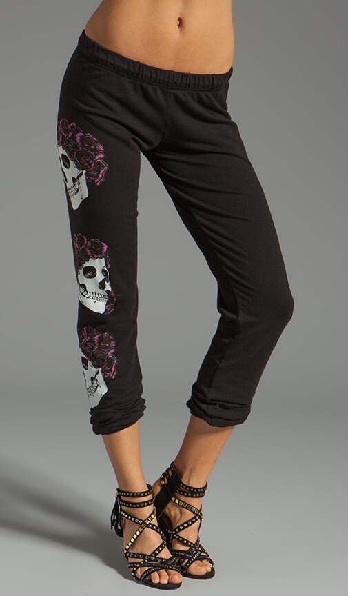 Demi Color Skull Rose Leg Sweat Pants