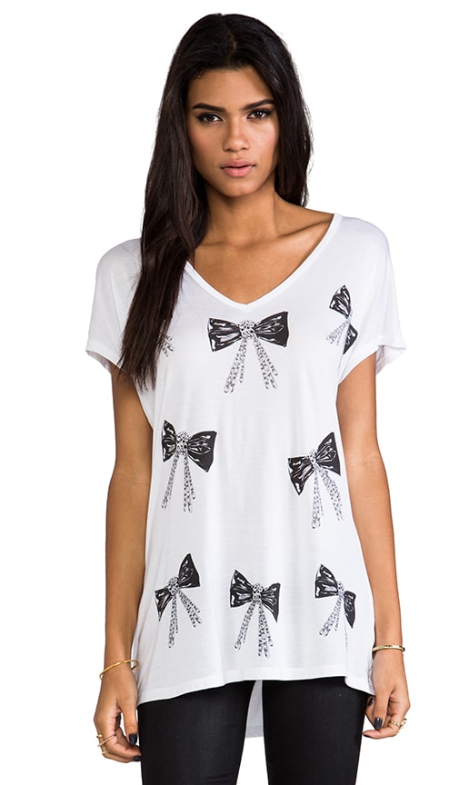 April Mini Chain Bow Oversized Tee