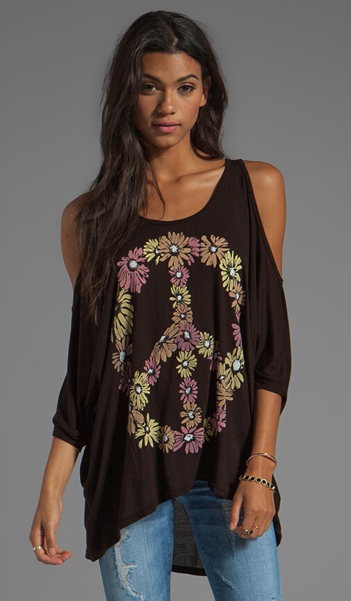 Macy Color Peace Daisy Open Shoulder Top